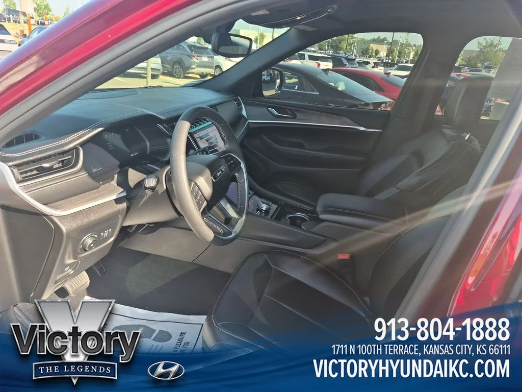 Used 2024 Red Jeep Limited image 9