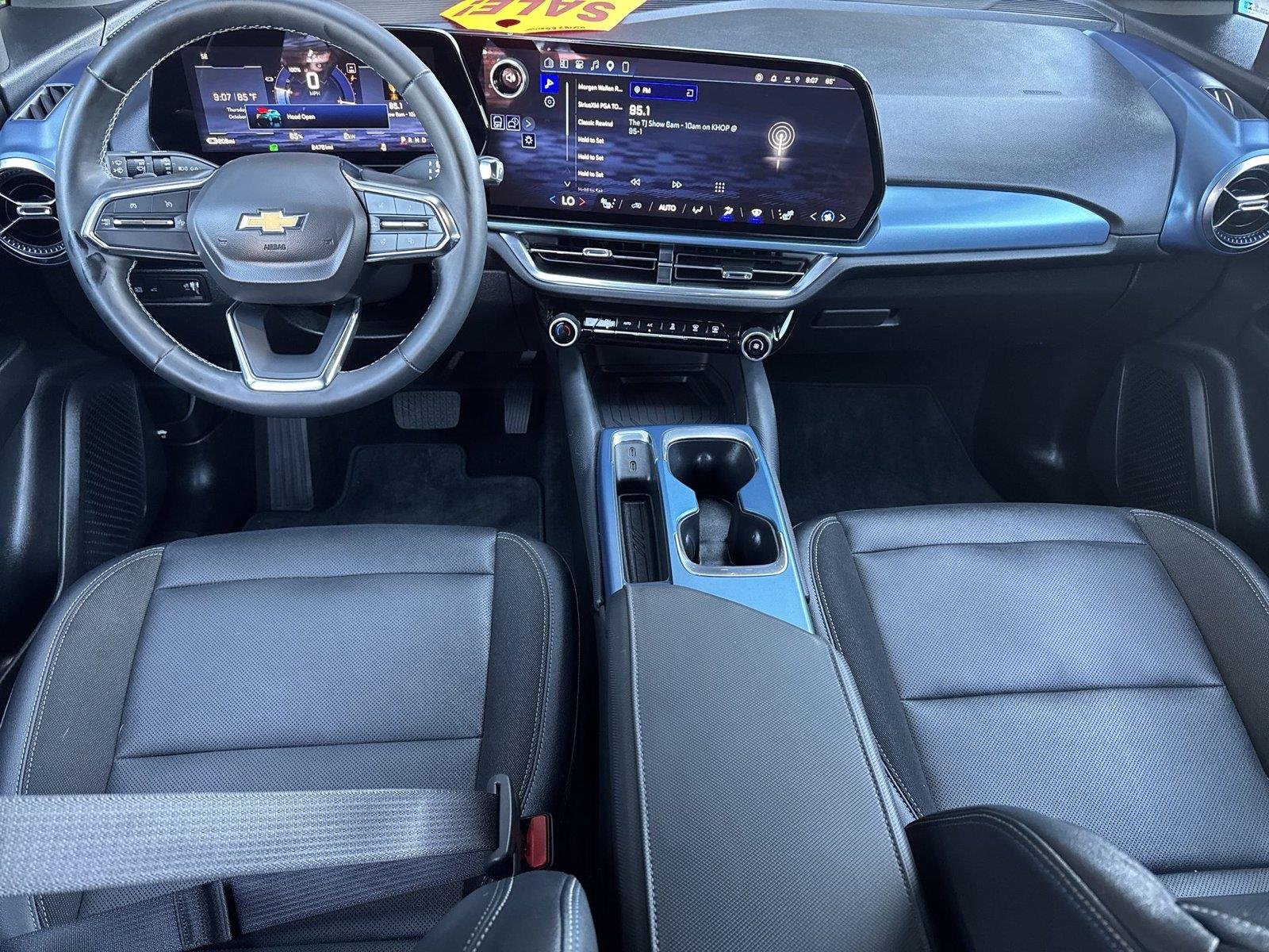 2024 Chevrolet Equinox EV LT - Photo 24