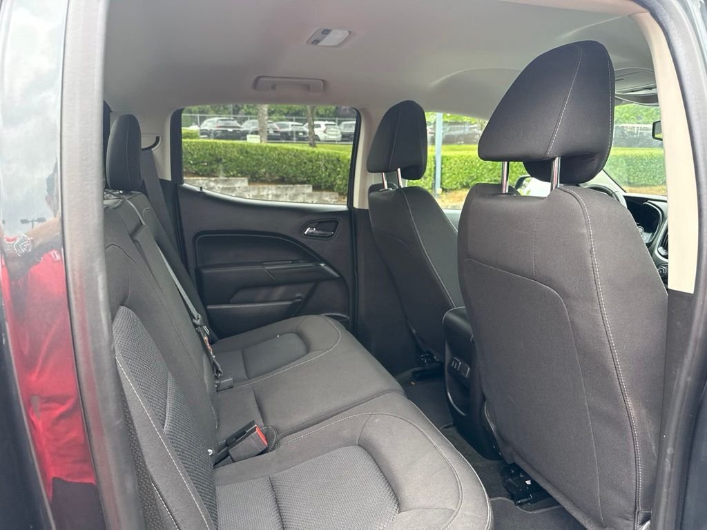 Used 2018 Graphite Metallic Chevrolet LT image 19