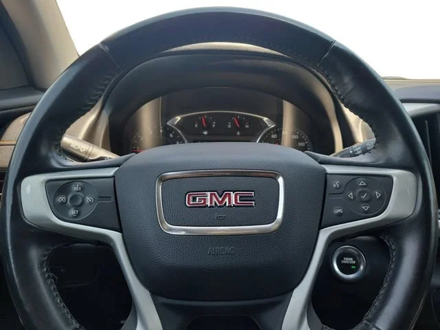Used 2018 EBONY TWILIGHT METALLIC GMC SLE image 10