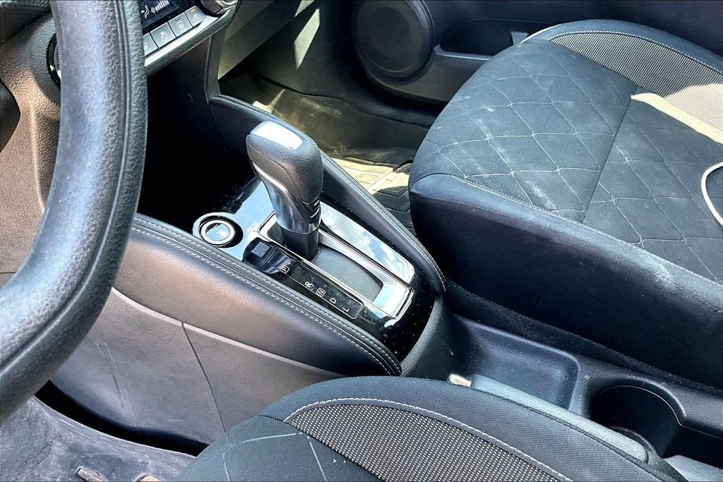 Used 2018 Silver Nissan SV image 12
