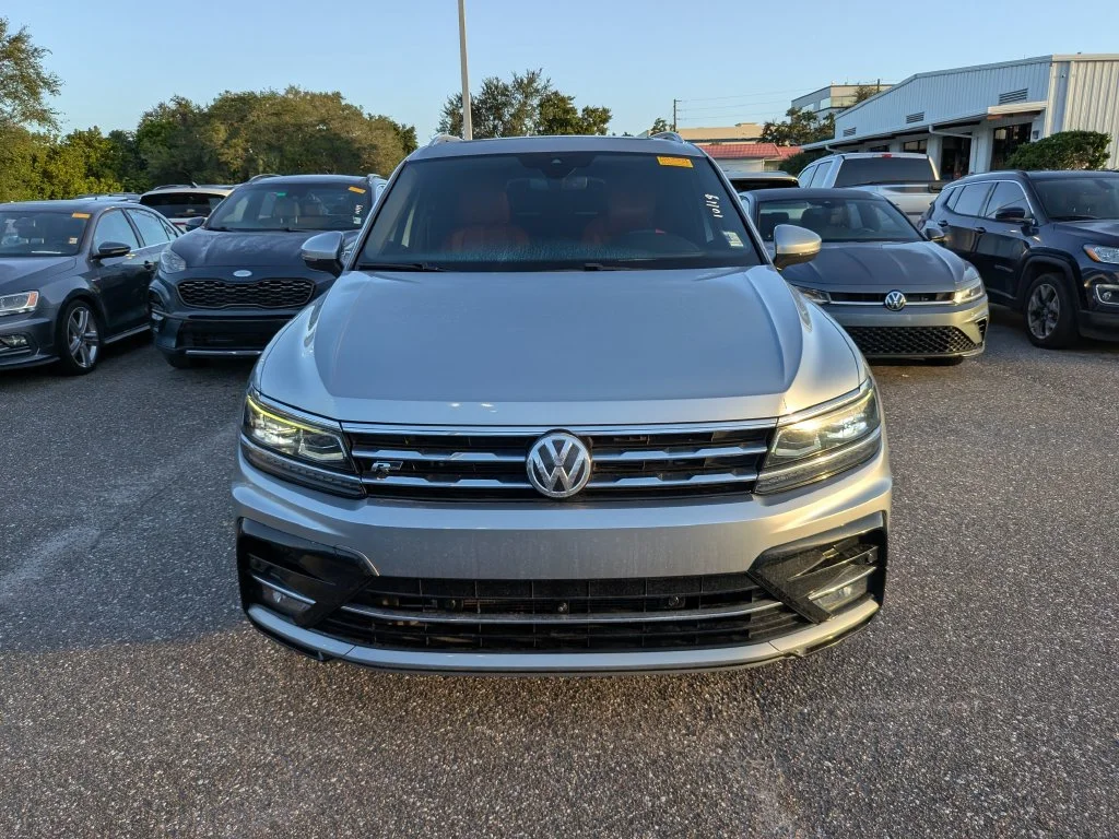 Used 2020 Silver Volkswagen 2.0T SEL Premium R-Line image 3