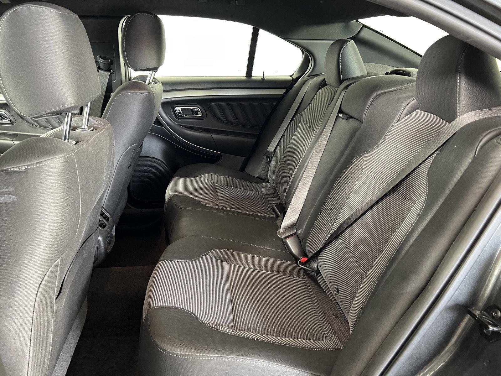 Used 2018 Magnetic Ford SEL image 23