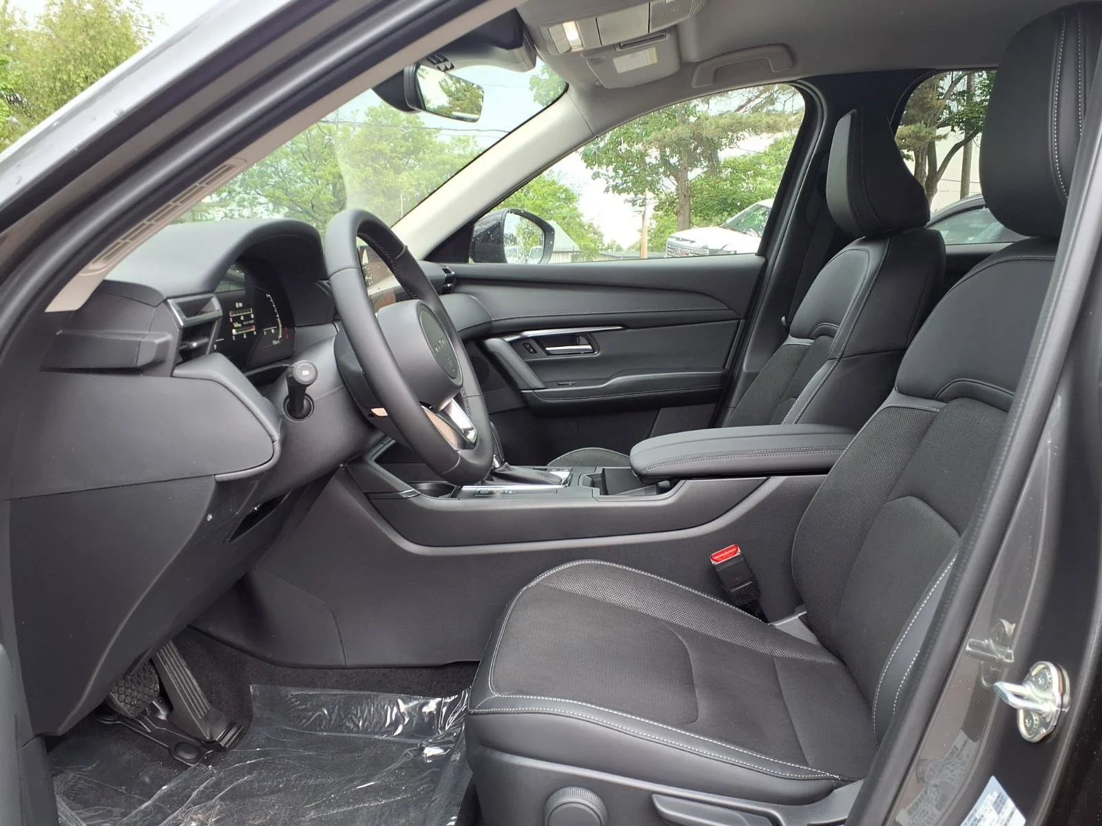 New 2026 Machine Gray Metallic Mazda 2.5 S Select AWD image 15