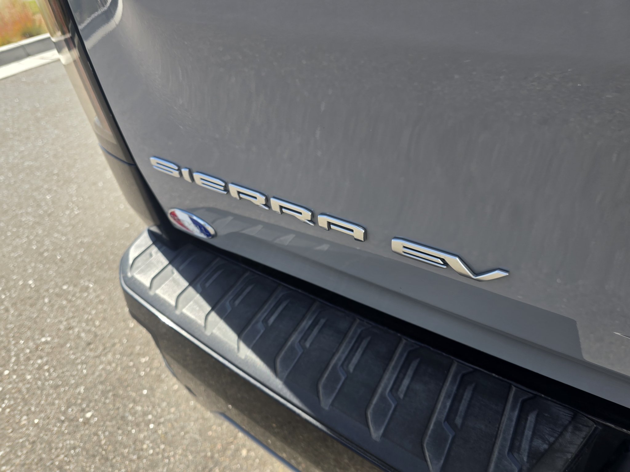Used 2024 Thunderstorm Gray GMC Denali Edition 1 image 10