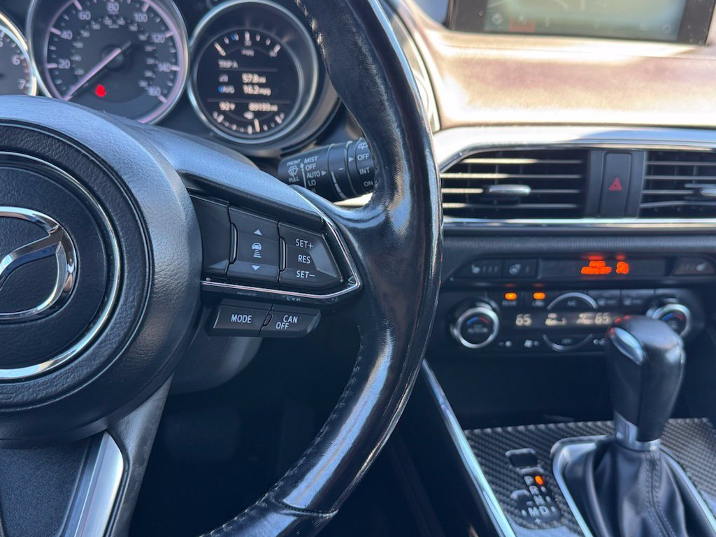 Used 2018 Snowflake White Pearl Mazda Grand Touring image 10
