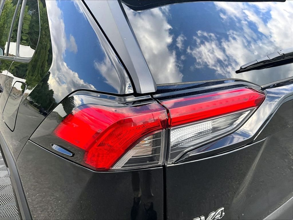 Used 2025 Black Toyota XLE image 34
