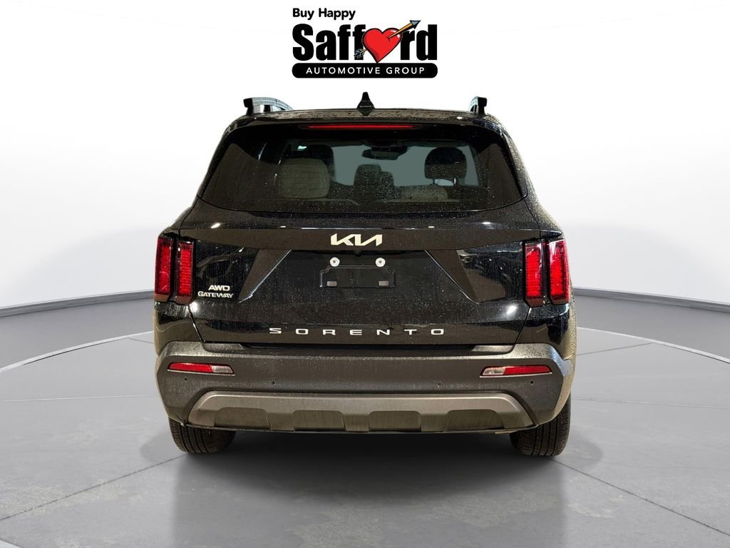 Used 2022 Black Kia S image 6