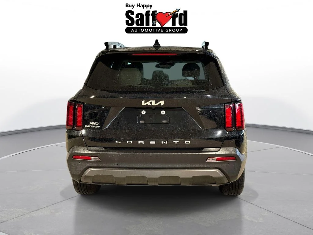 Used 2022 Black Kia S image 6