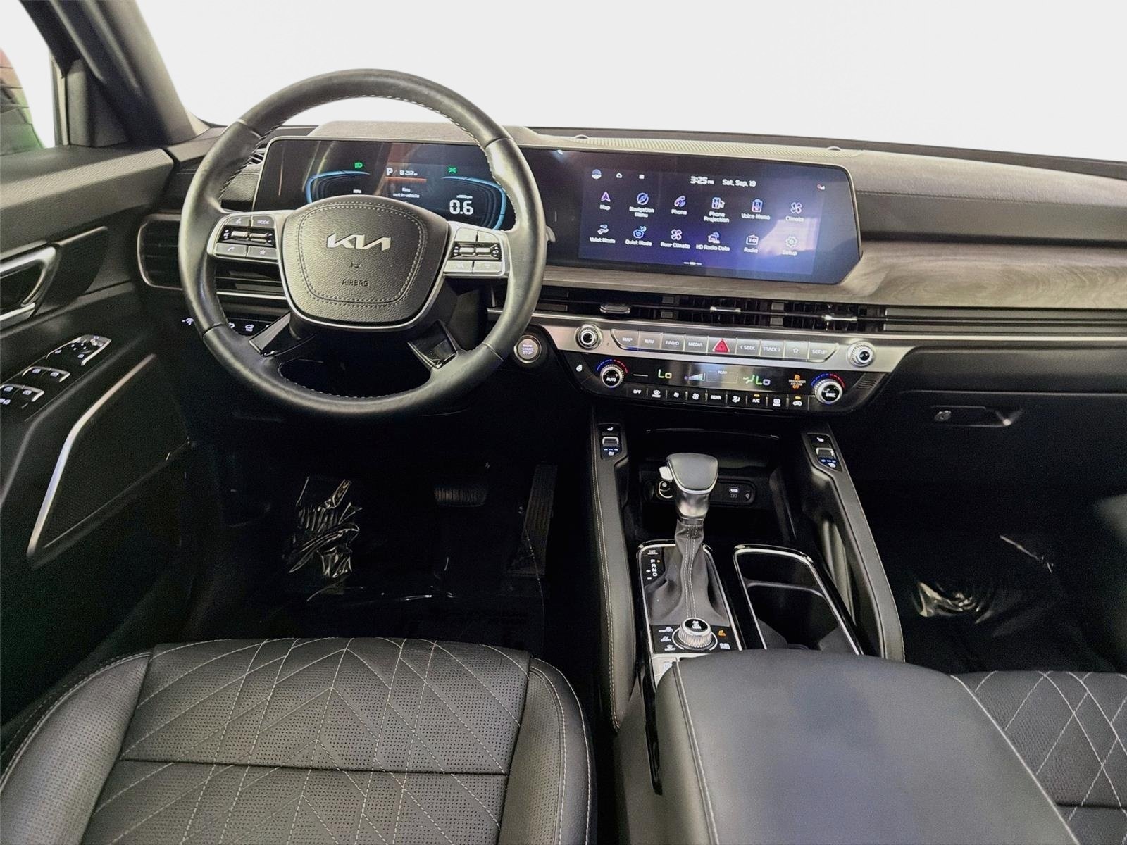 Used 2024 Ebony Black Kia EX X-Line image 24
