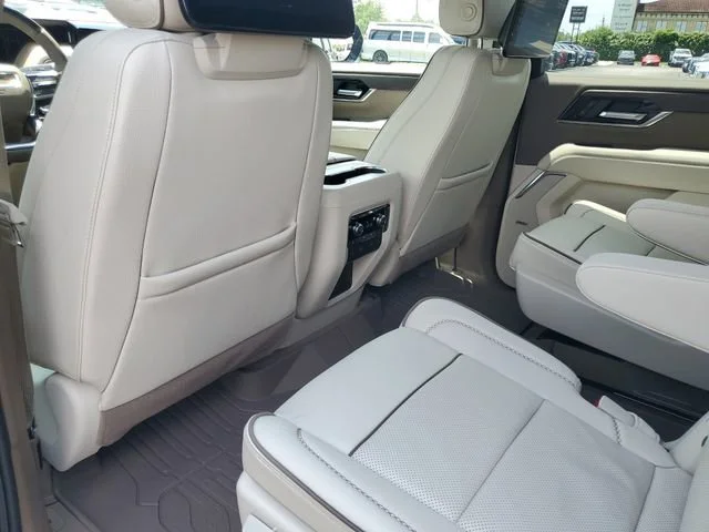 Used 2026 Onyx Black GMC Denali image 23