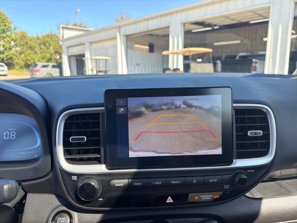 Used 2025 Silver Hyundai SEL image 22