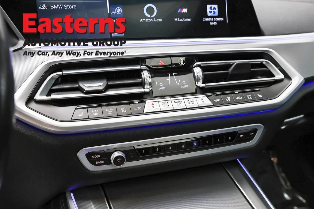 Used 2023 Black BMW xDrive40i image 20