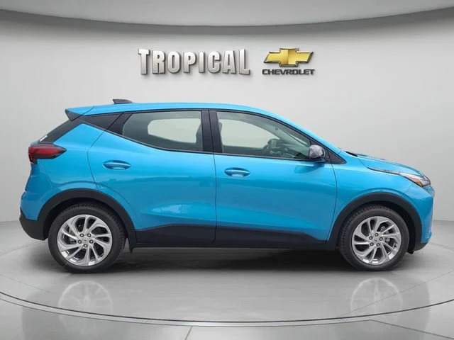 New 2027 Marina Blue Metallic Chevrolet LT image 6