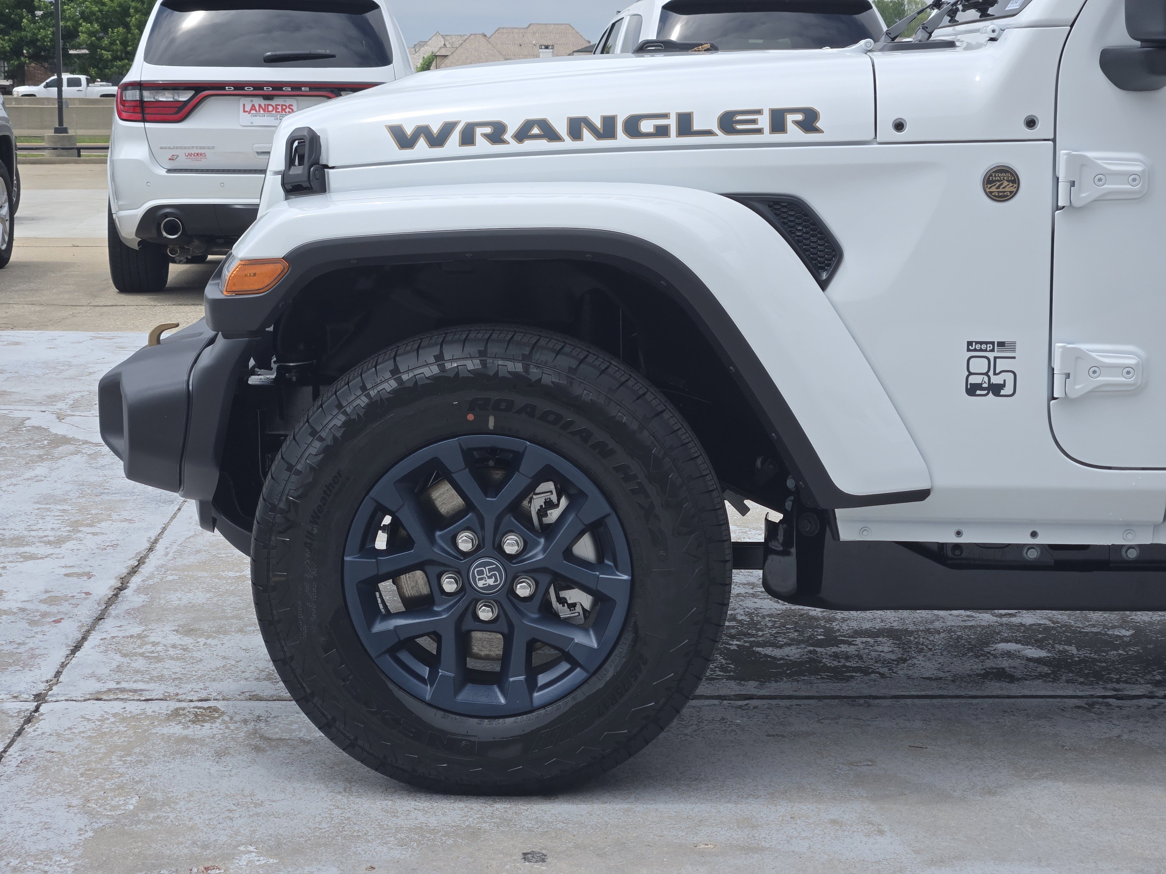 New 2026 Bright White Clear-Coat Exterior Paint Jeep 85th Anniversary image 5