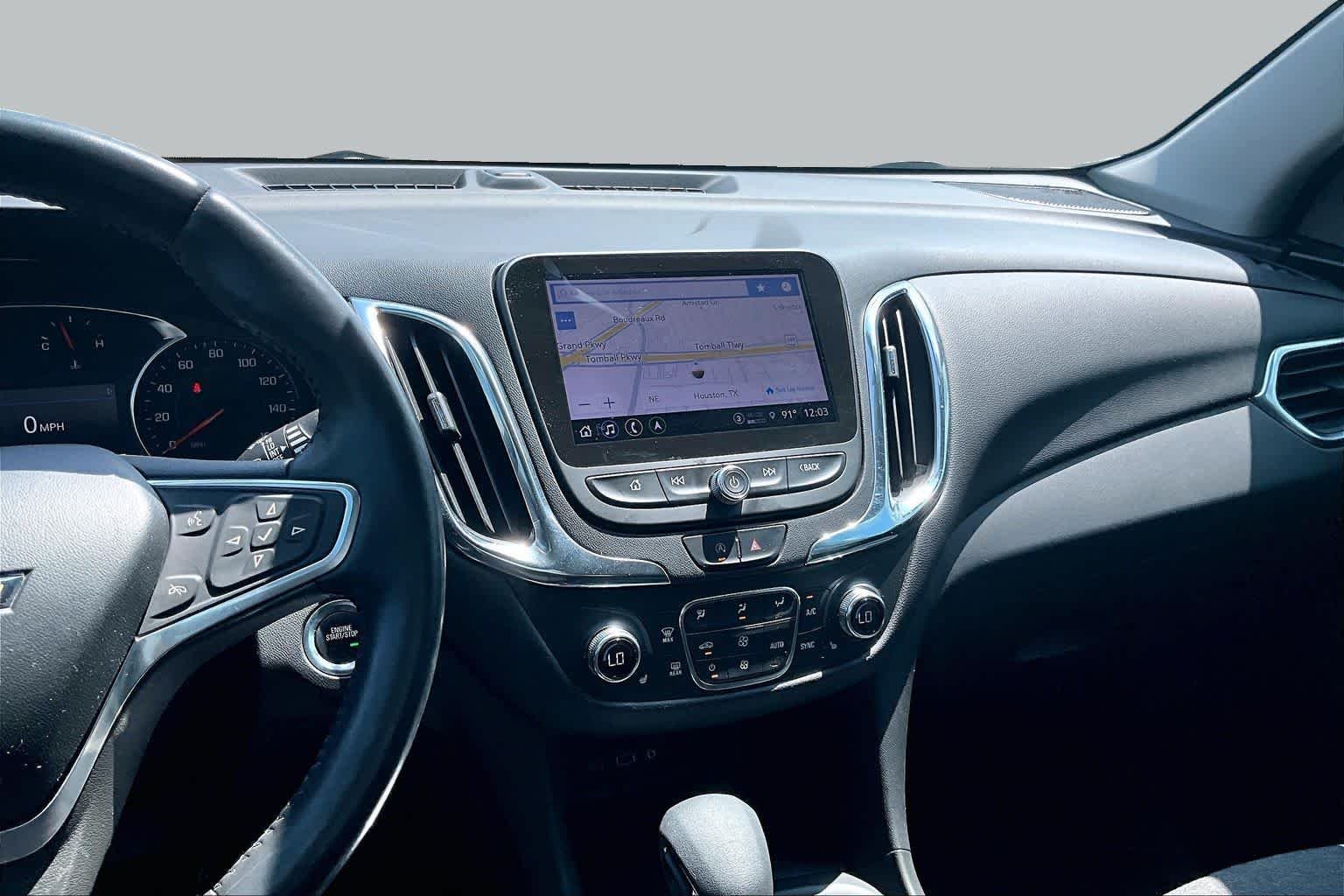 Used 2022 Silver Ice Metallic Chevrolet LT image 7