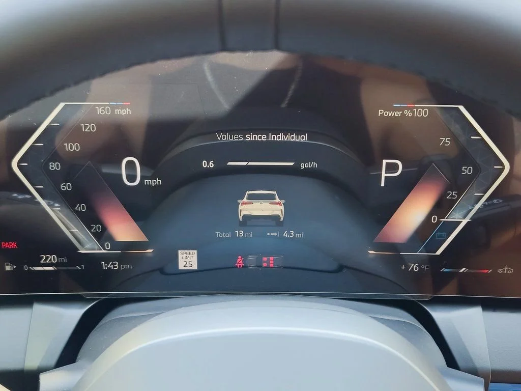 2026 BMW X3 30 - Photo 16