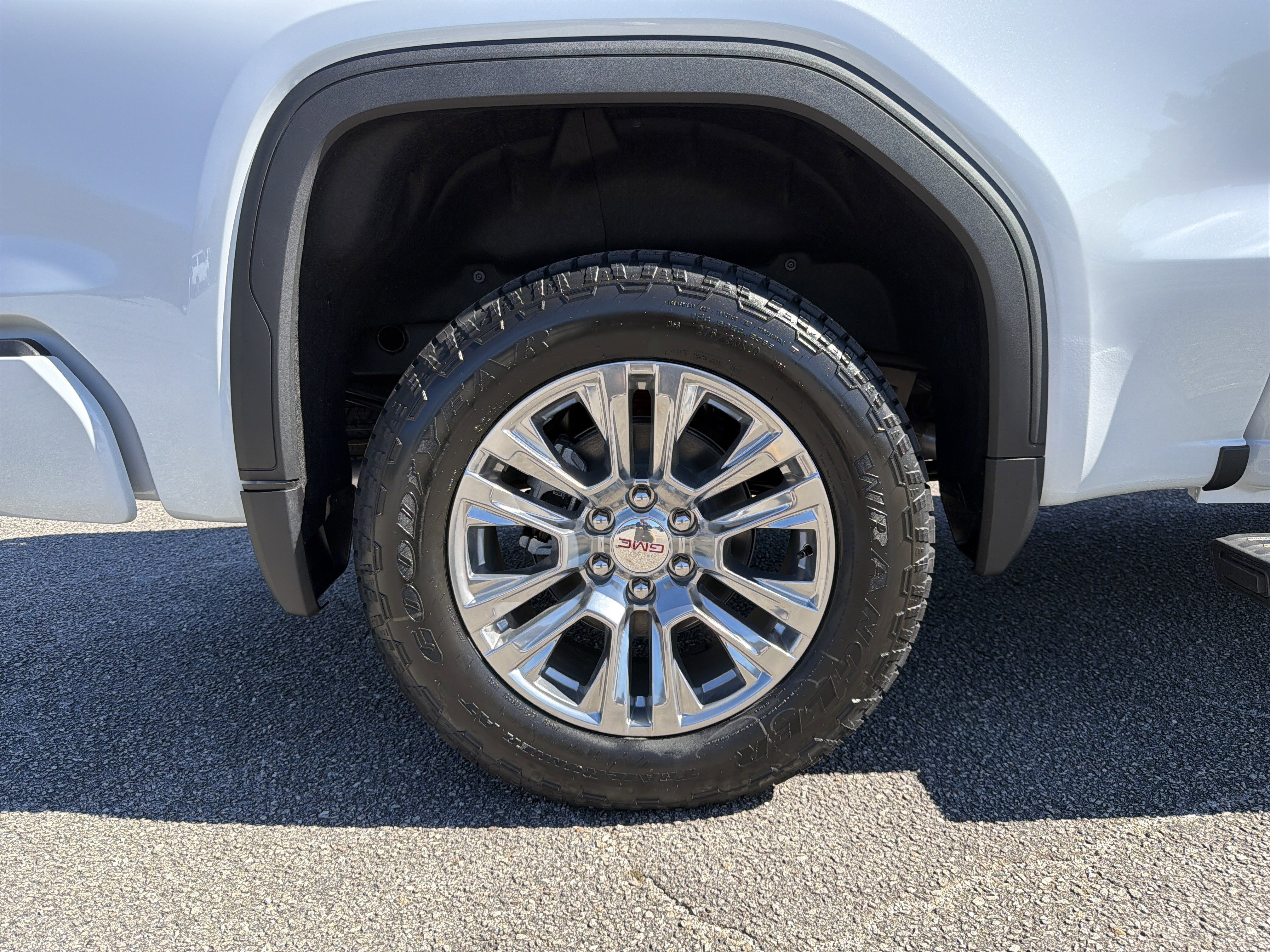 New 2026 Glacier White Tricoat GMC Denali image 20