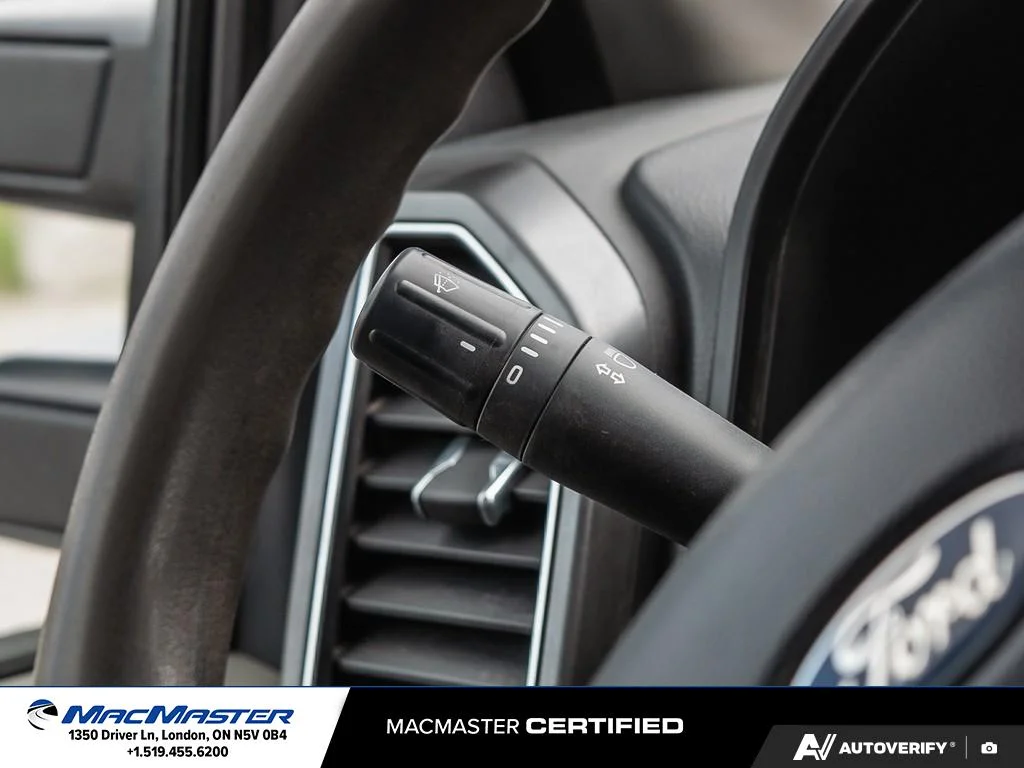 Used 2020  Ford  image 19