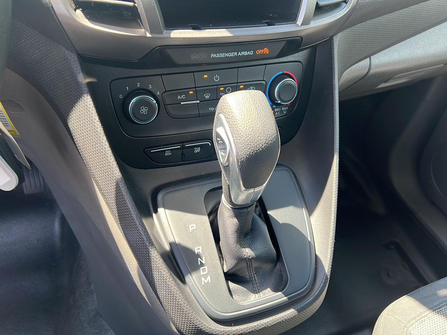 Used 2019 Frozen White Ford XL image 9