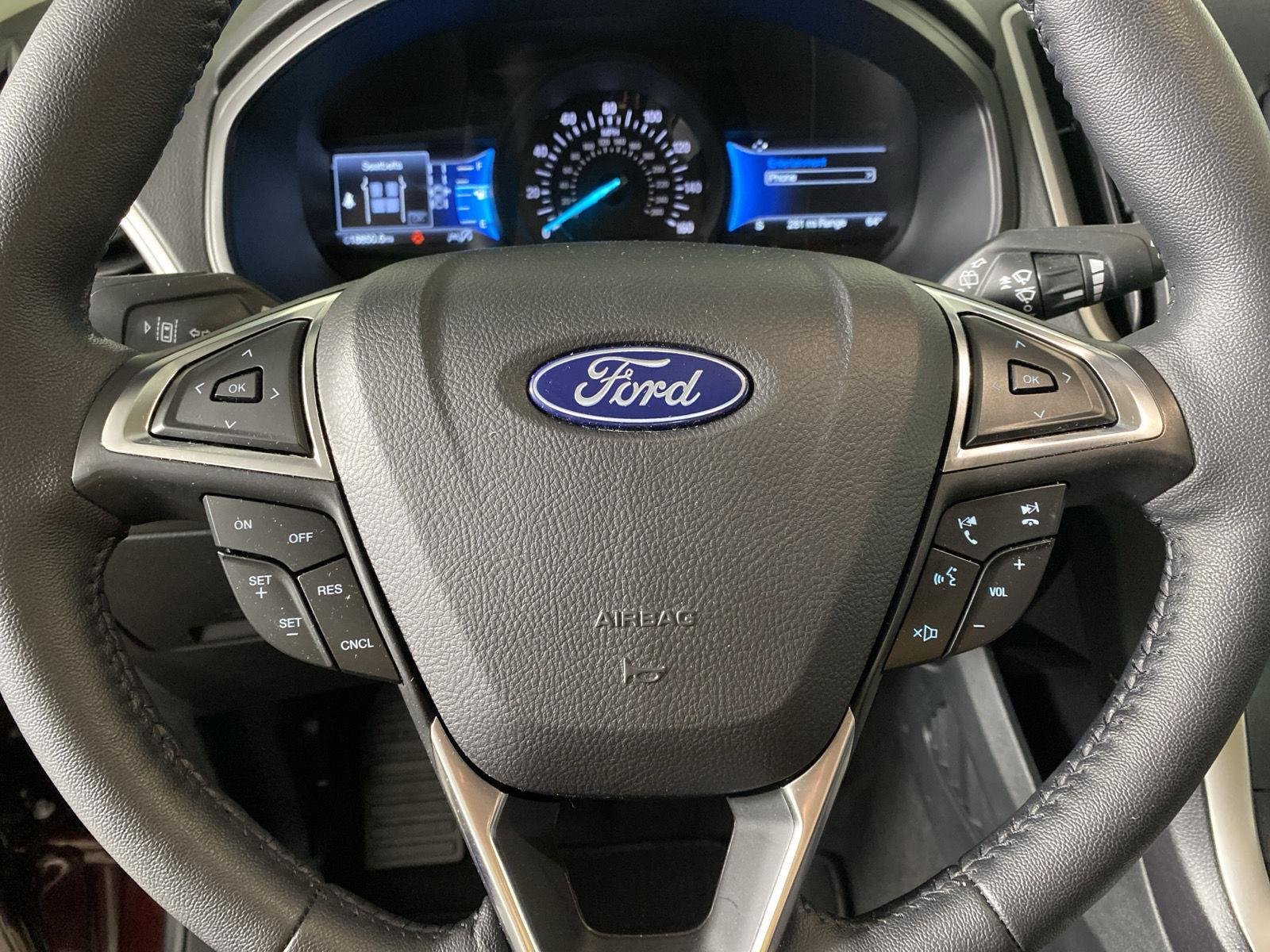 Used 2024 Burgundy Velvet Metallic Tinted Clearcoat Ford SEL image 28