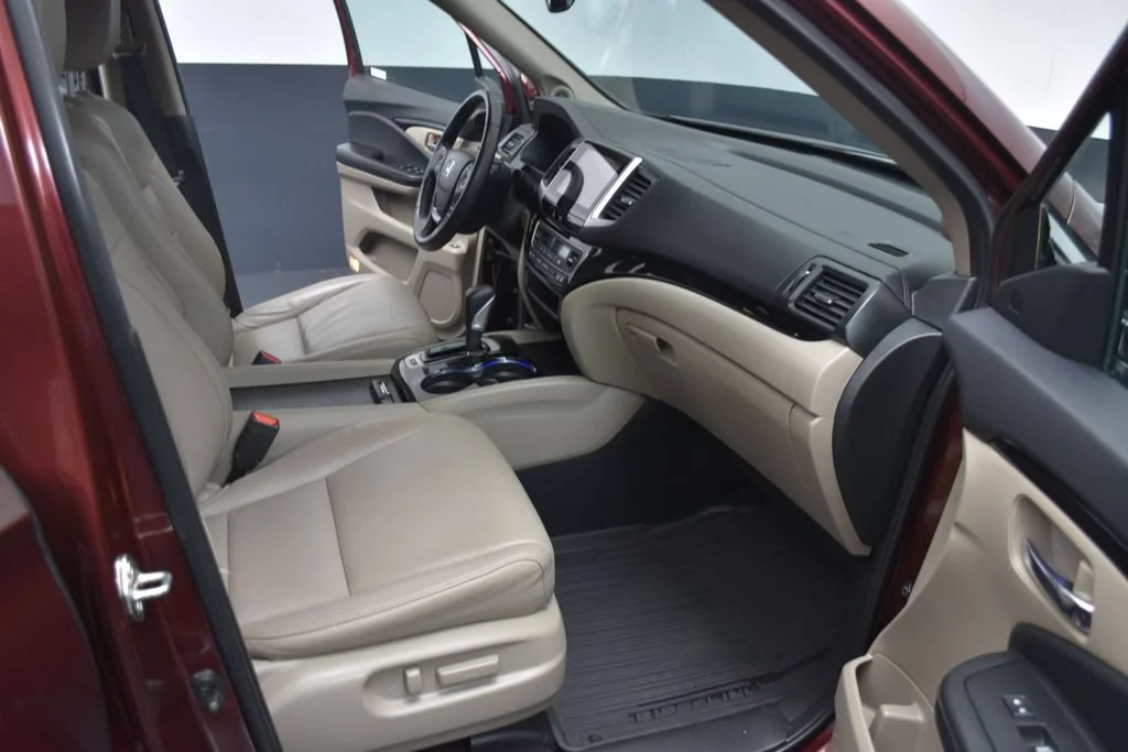 Used 2019 Red Honda RTL-E image 24
