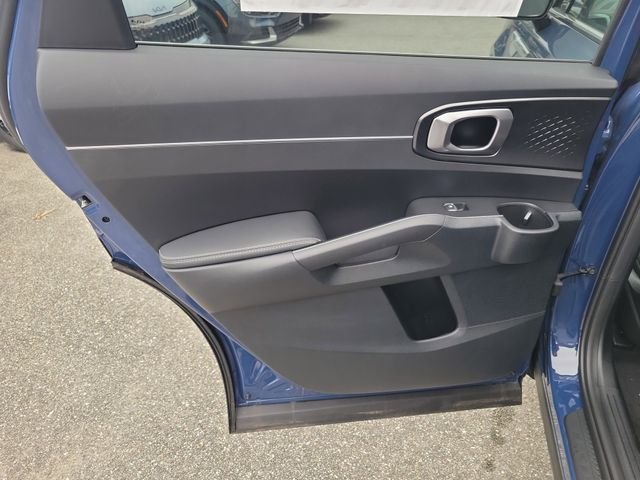 2025 Kia Sorento S - Photo 28