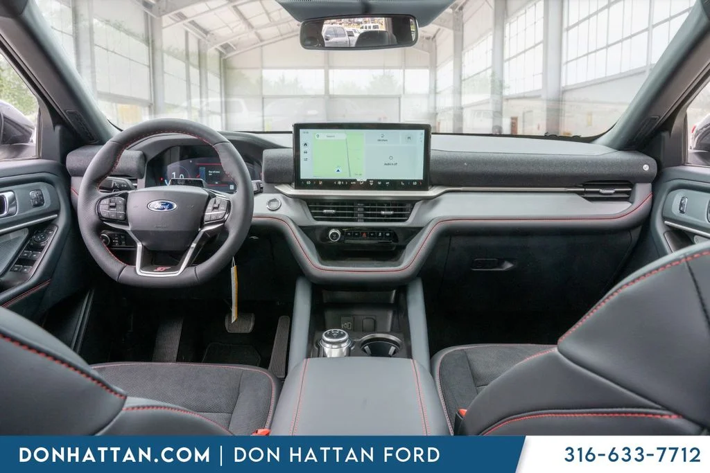 New 2026 Star White Metallic Tri-Coat Ford ST image 3