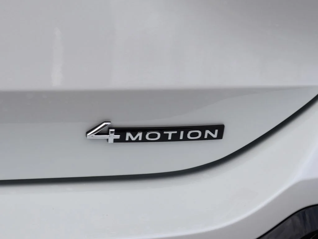 New 2026 White Volkswagen 2.0T SE R-Line Black image 36