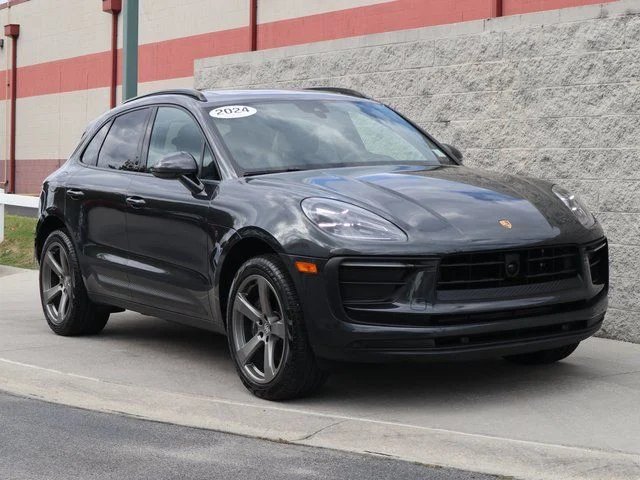 Used 2024 Grey Porsche  image 10