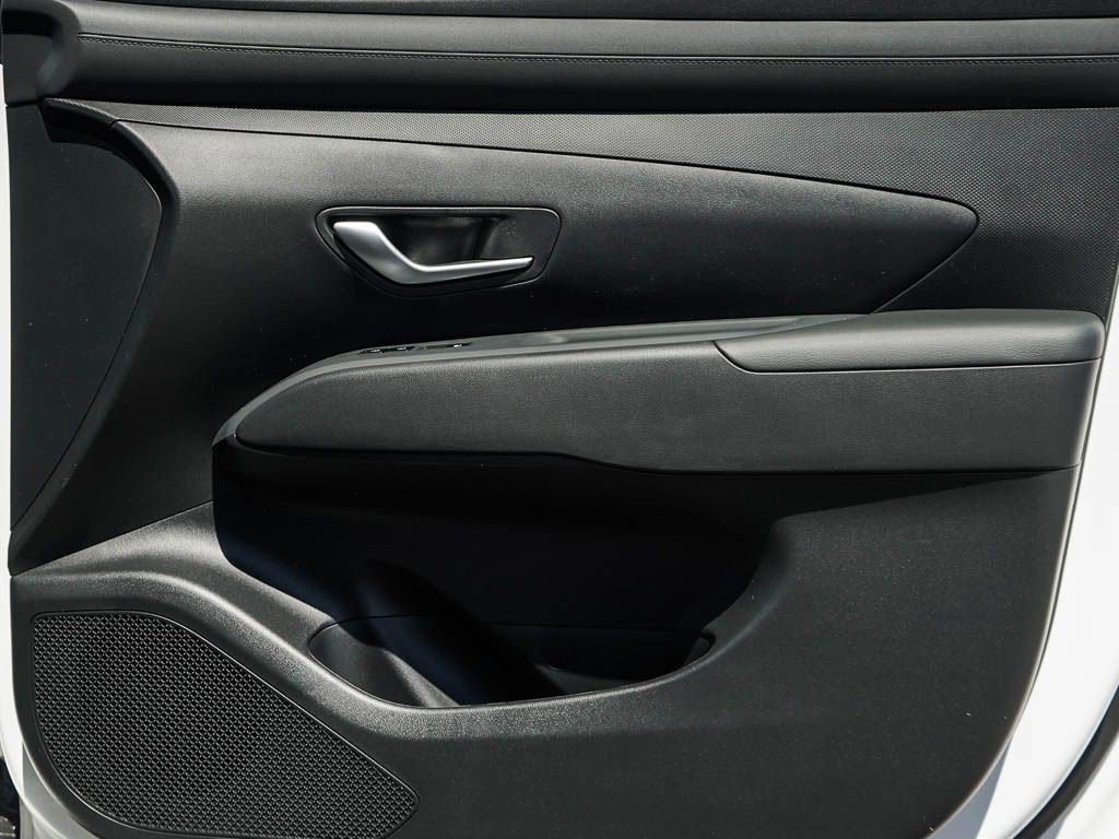 New 2026 Serenity White Pearl Hyundai SE AWD image 9