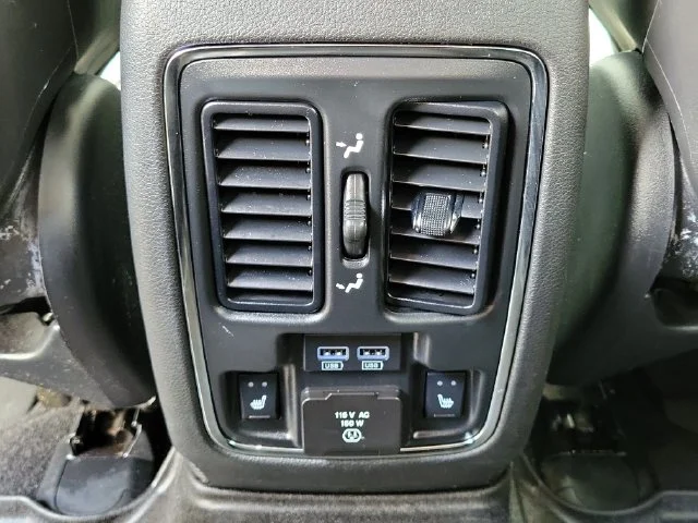 Used 2020 Red Jeep Trailhawk image 14