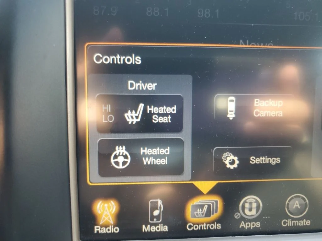 Used 2017 Gray Jeep Limited image 18