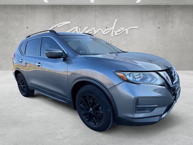 Used 2017 Nissan Rogue SV with VIN 5N1AT2MT2HC887697 for sale in Boerne, TX