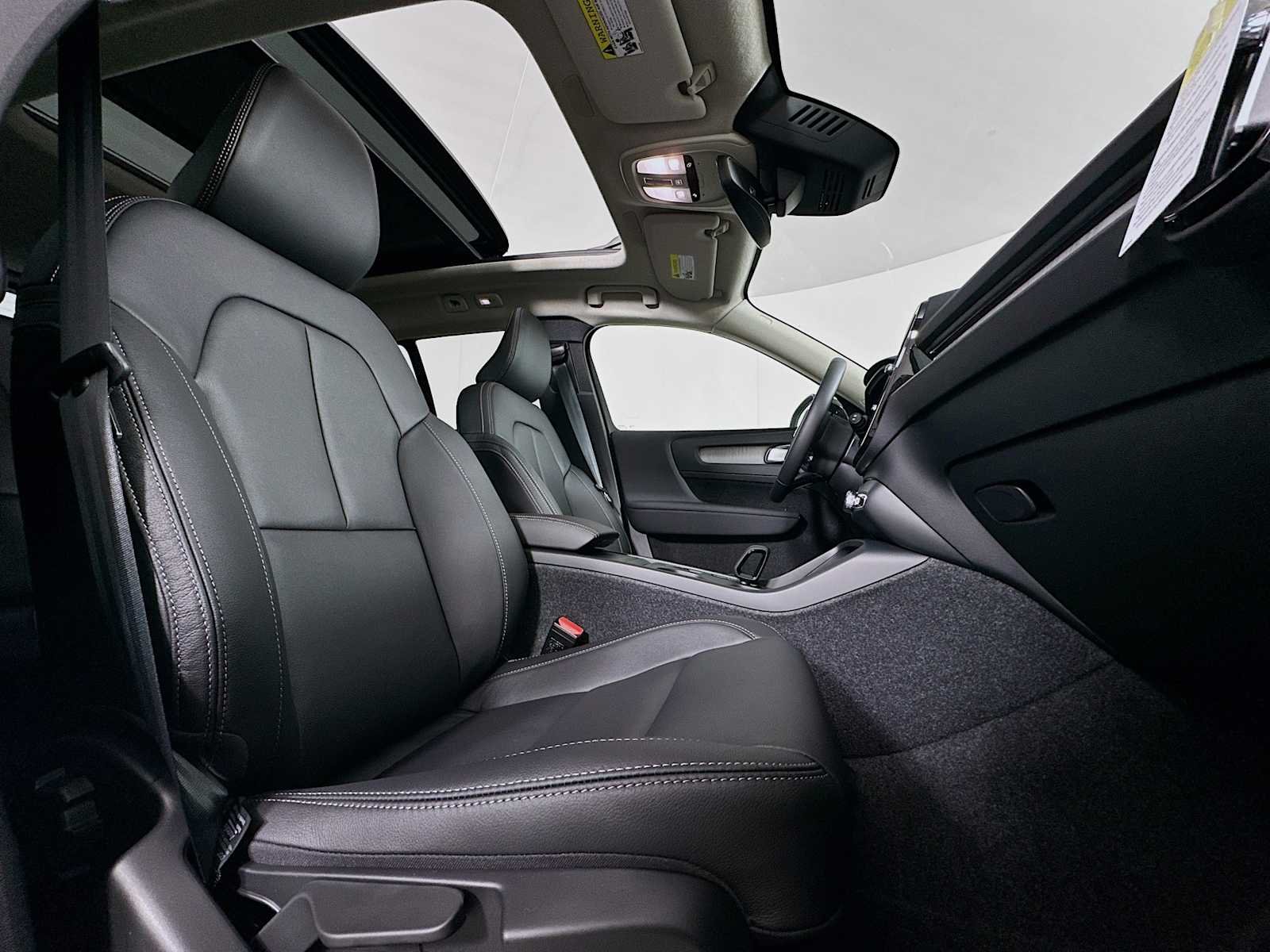 New 2026 Crystal White Volvo Core image 26