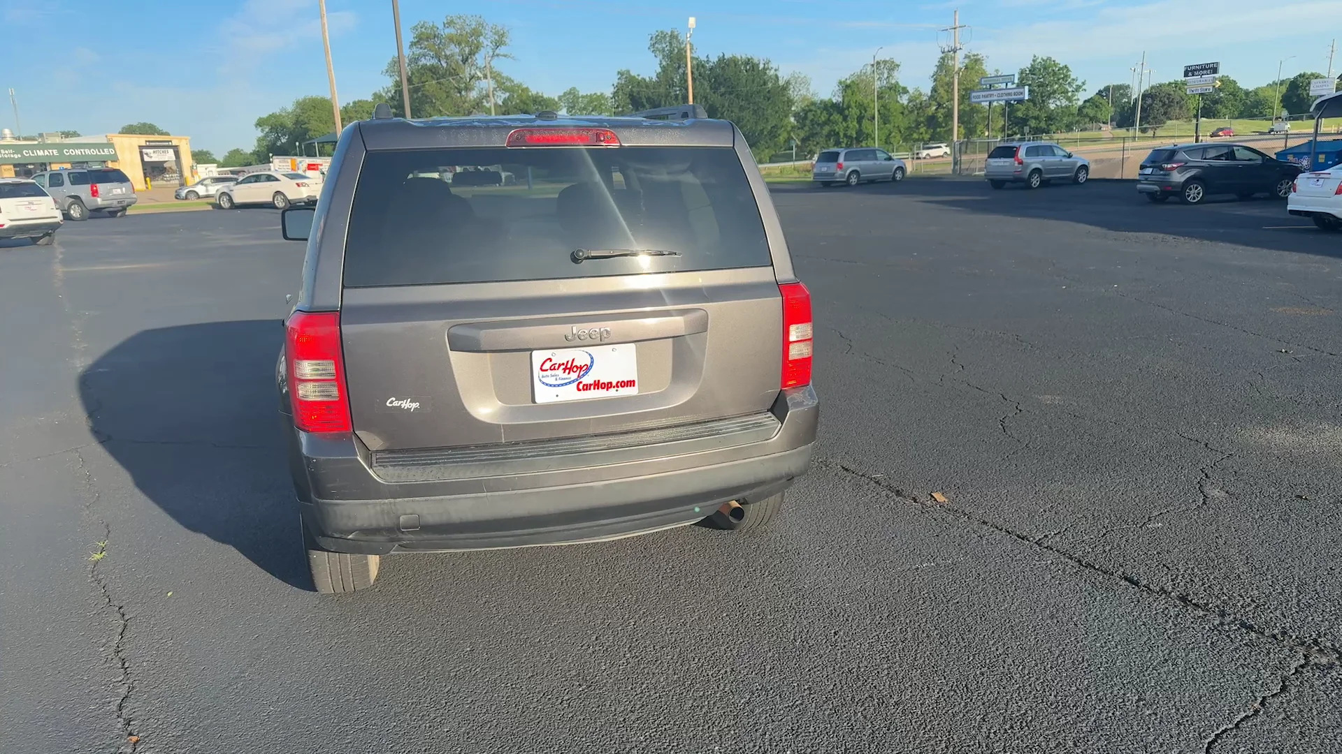 Used 2016 Grey Jeep SPORT SUV image 6