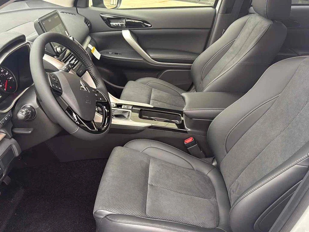 2026 Mitsubishi Eclipse Cross SE - Photo 11