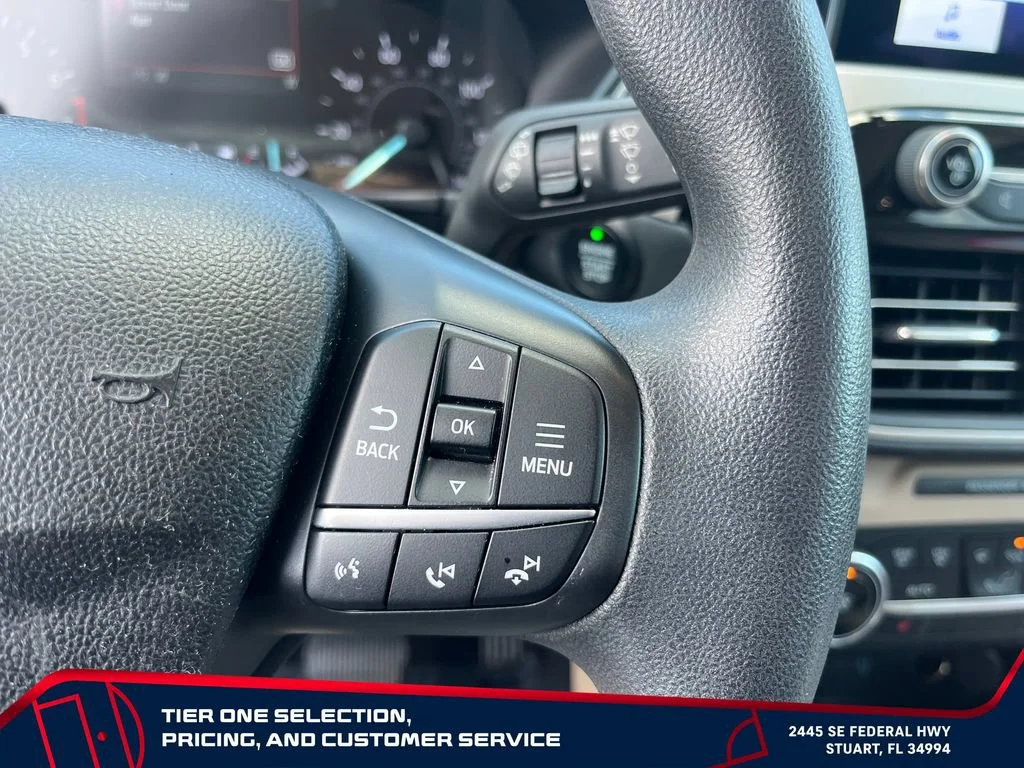 Used 2020 White Ford SE image 15