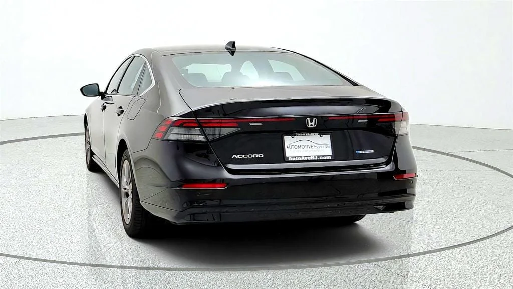 Used 2025 Crystal Black Pearl Honda EX-L Sedan image 6