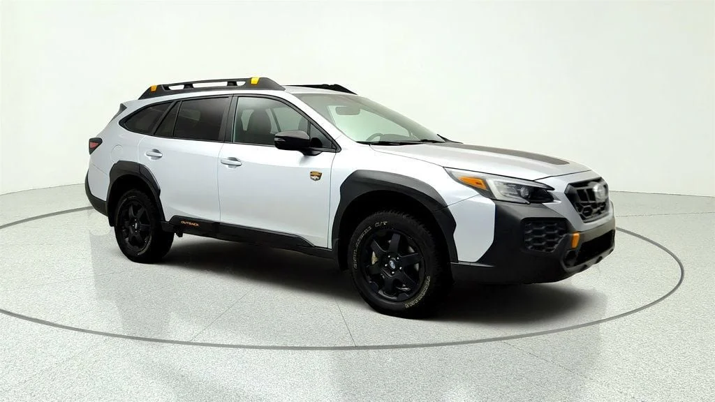 Used 2025 Ice Silver Metallic Subaru Wilderness AWD w/ Option Package 22 image 3