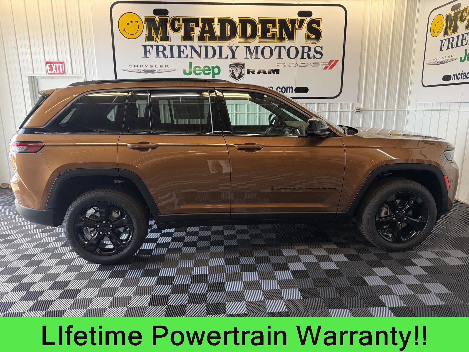 New 2026 Copper Shino Metallic Clear-Coat Exterior Paint Jeep Limited image 1