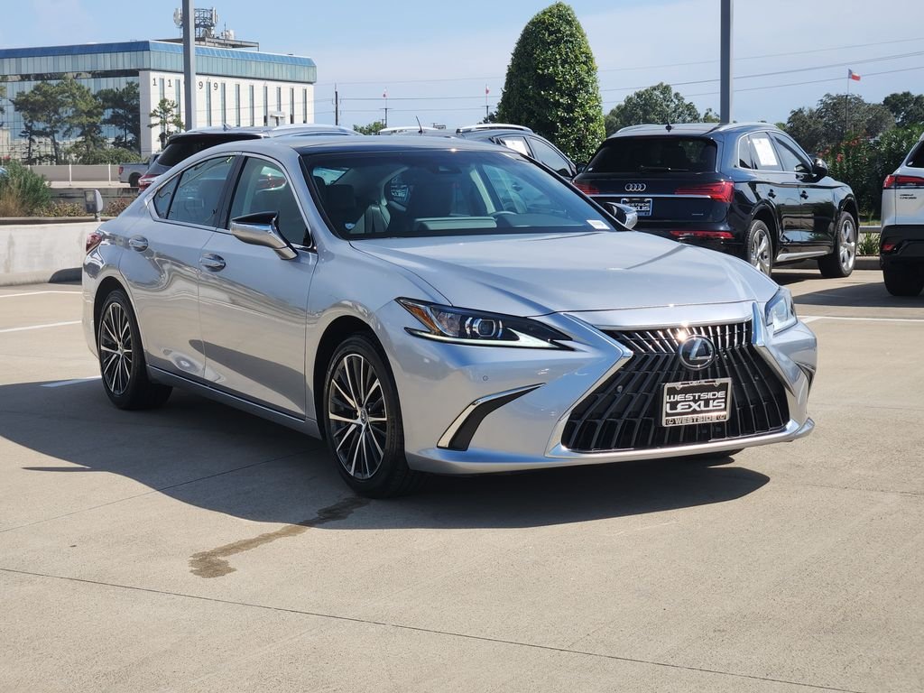 Certified Used 2023 Iridium Lexus 350 image 3