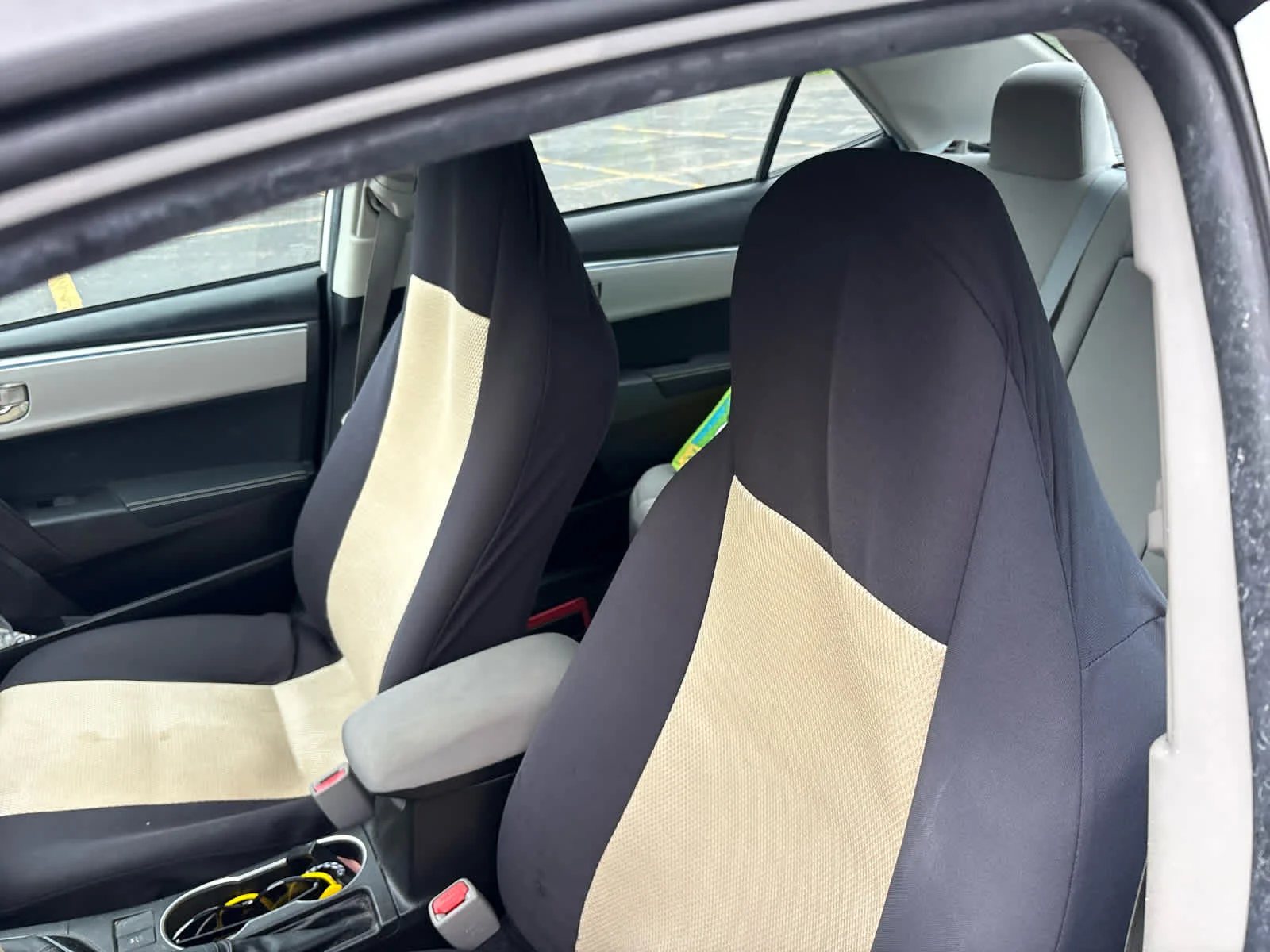 Used 2015 Super White Toyota LE image 6