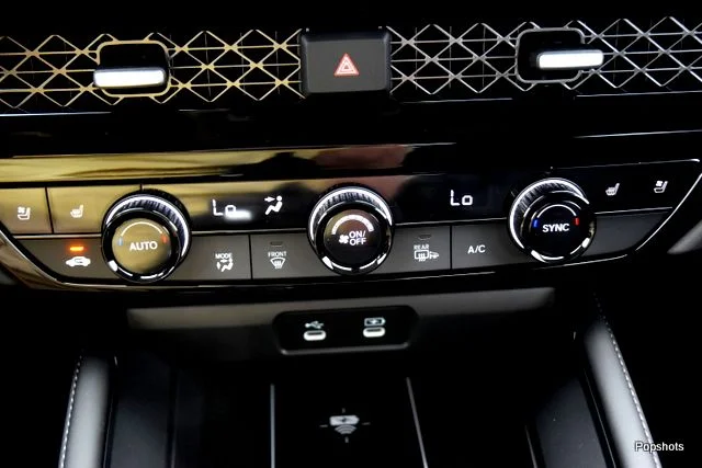 New 2026 Crystal Black Pearl Honda Touring image 17