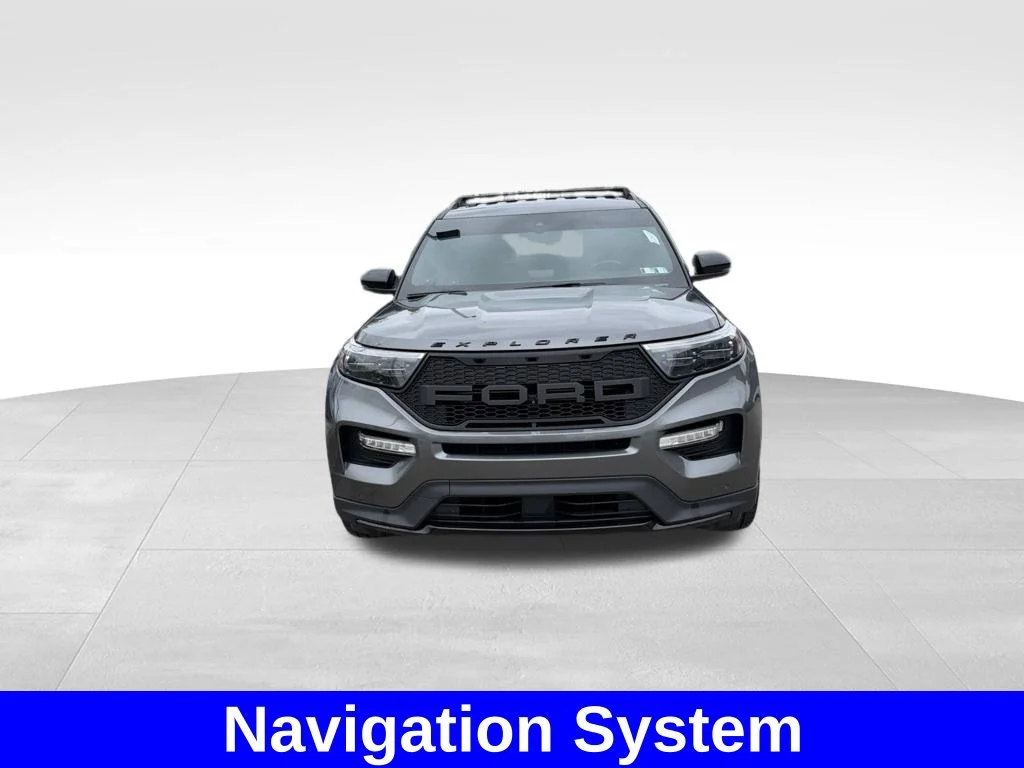 Used 2022 Gray Ford ST image 2