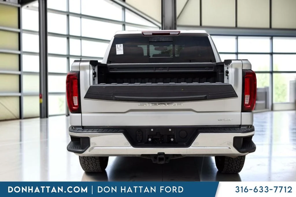Used 2021 Silver GMC SLT image 25