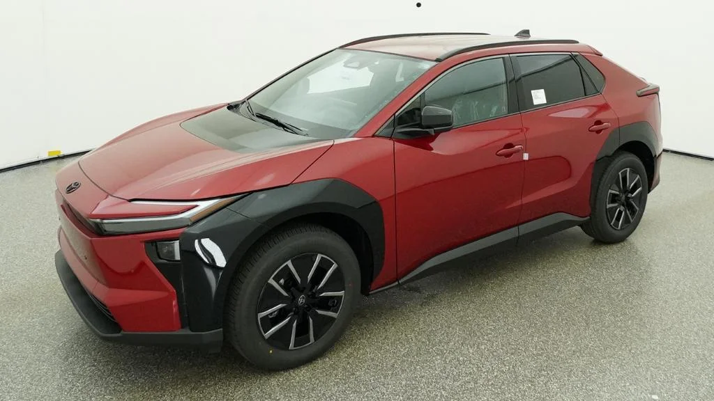 New 2026 Supersonic Red Toyota XLE image 14