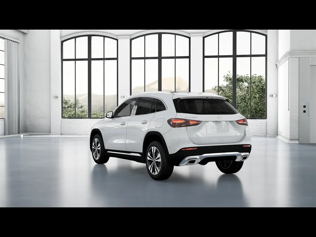 New 2026 Polar White Mercedes-Benz GLA 250 image 23