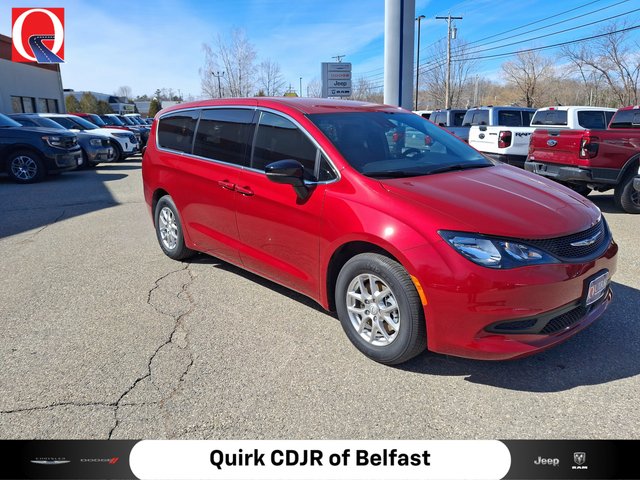 2026 Chrysler Voyager LX