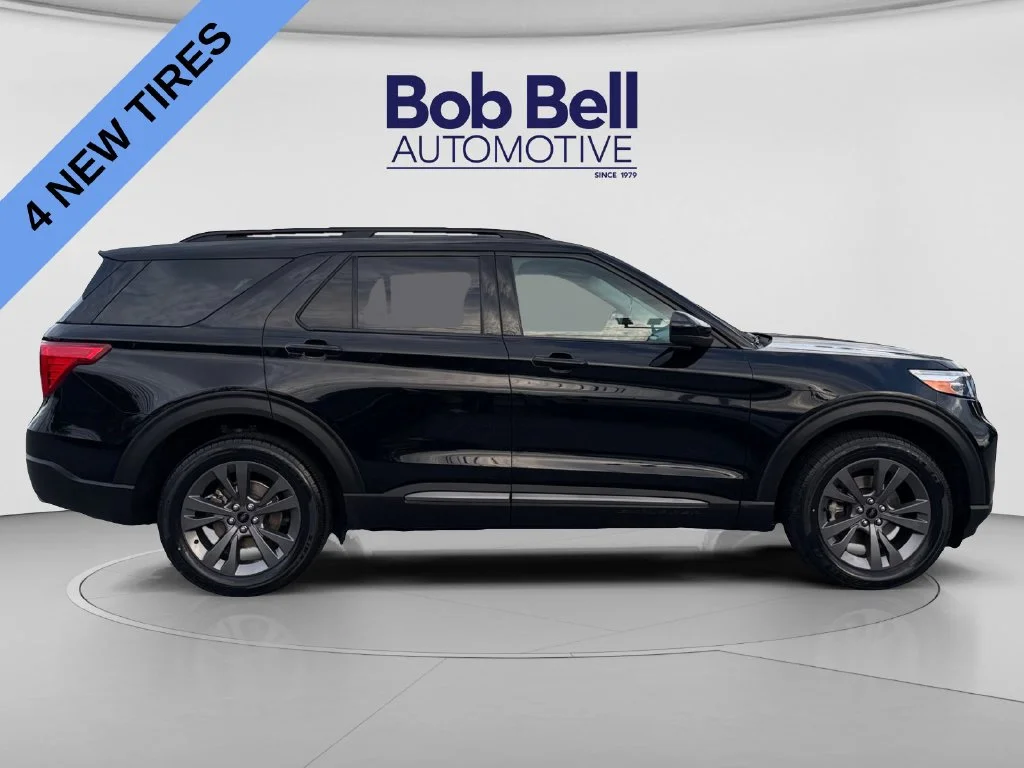 Used 2022 Black Metallic Ford XLT image 8